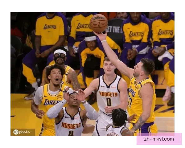 湖人逆转掘金东契奇三双领衔胜