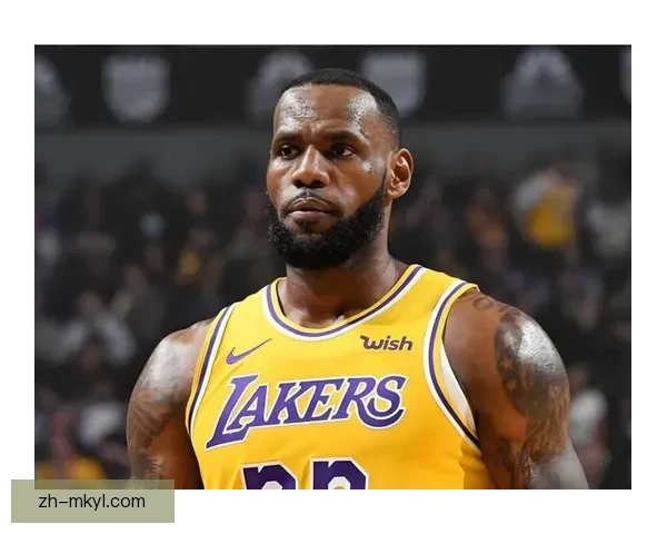詹姆斯最老三双 湖人24胜0负